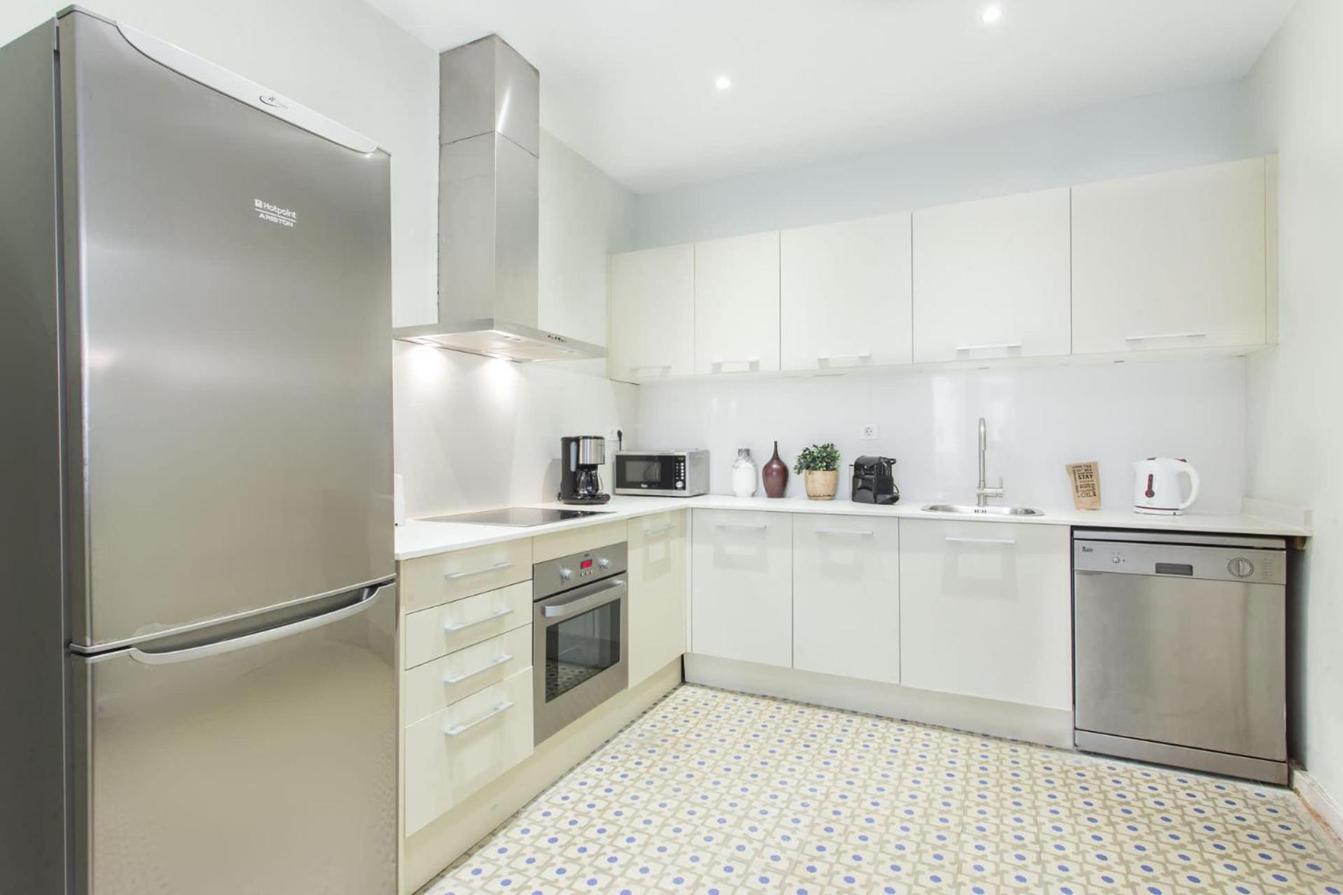 4bedroom With Balcony In Ramblas 3-2 Apartment Barcelona